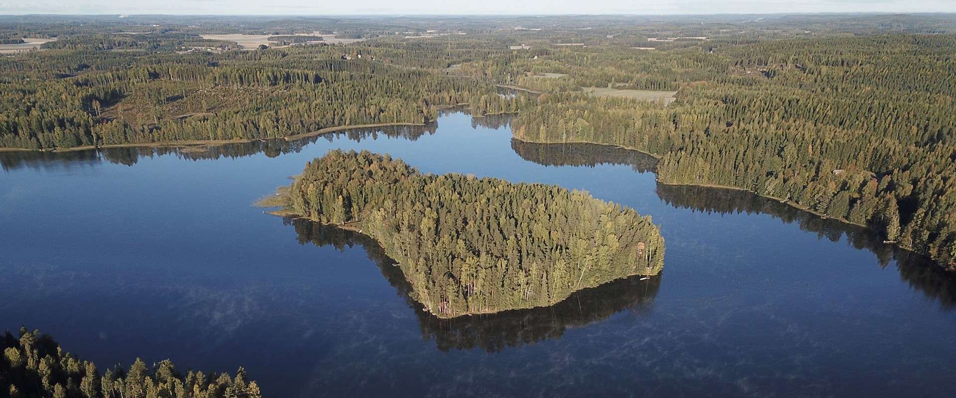Hausjärvi, järvi, Lakeland.