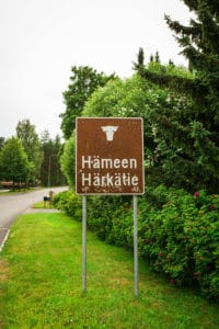 Härkätie_kyltti_ox_road_sign